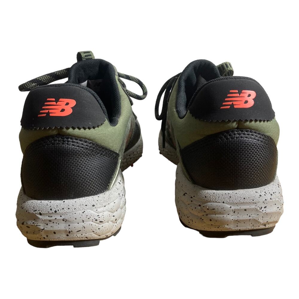 Nike - Picture 5 of 7